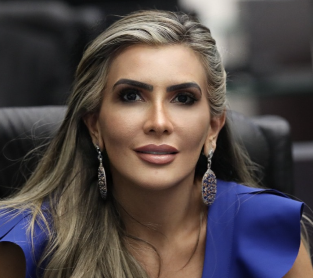 Flávia Francischini